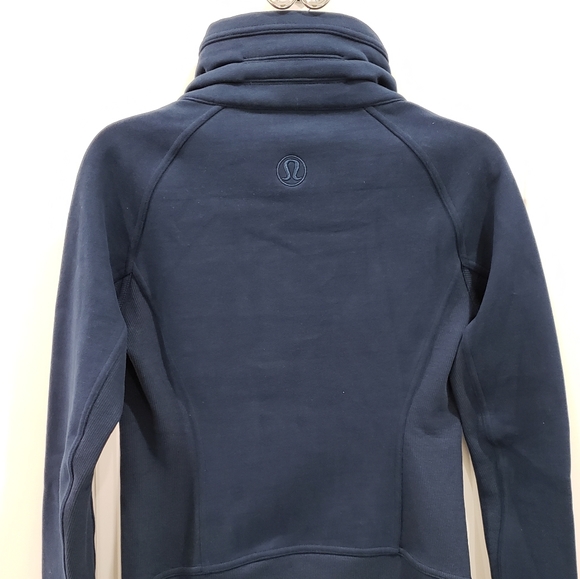 NWT Lululemon radiant jacket - Picture 5 of 6